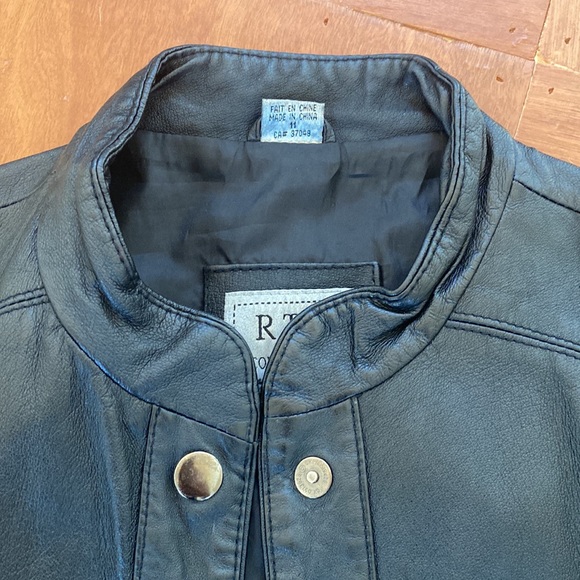 Vintage 90’s bike men’s vest in real leather. Black, Size 11. Perfect condition - Picture 2 of 11